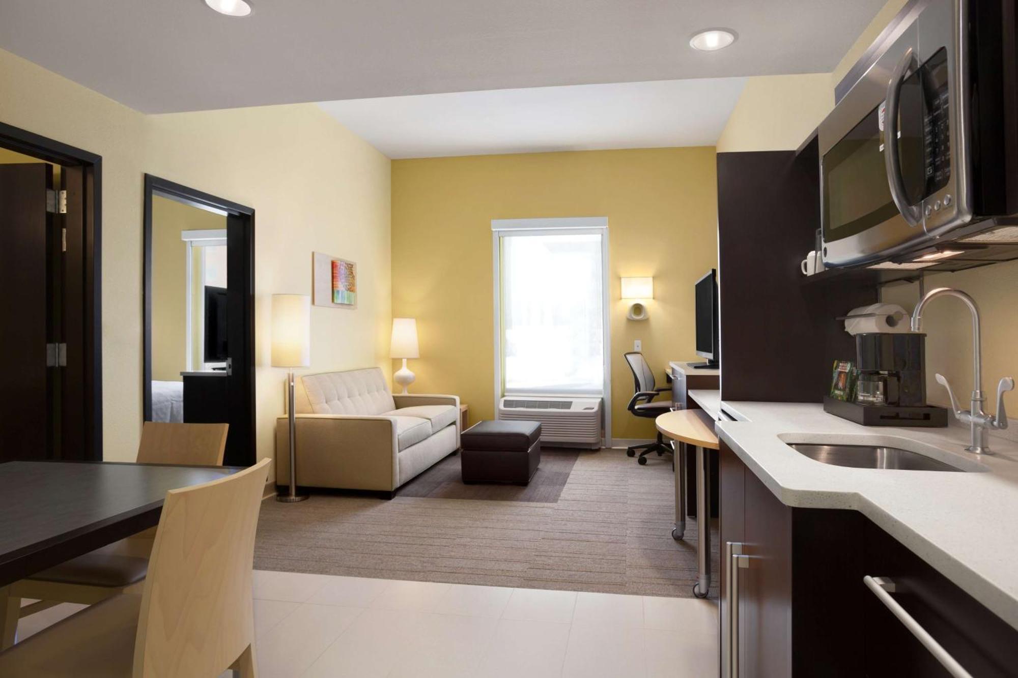 Home2 Suites By Hilton Rahway Exterior photo